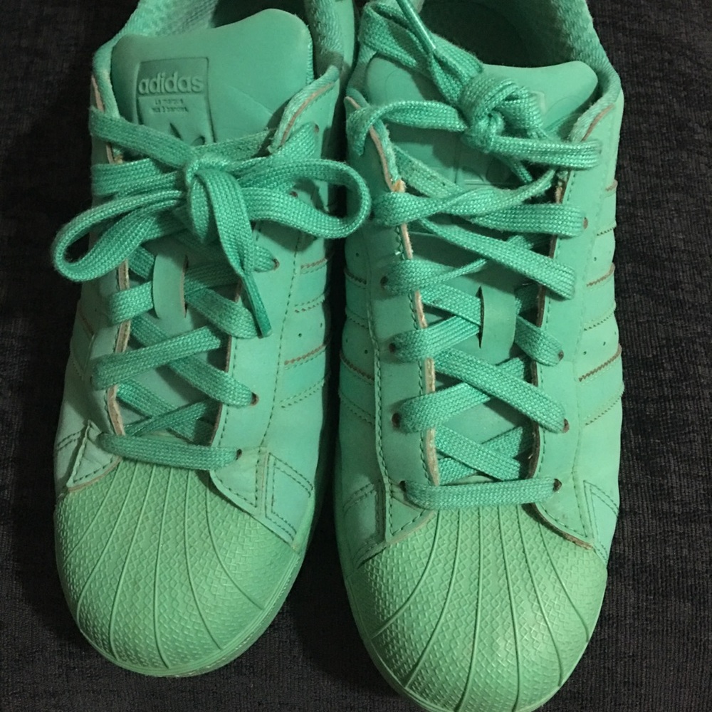 ADIDAS SUPERSTAR